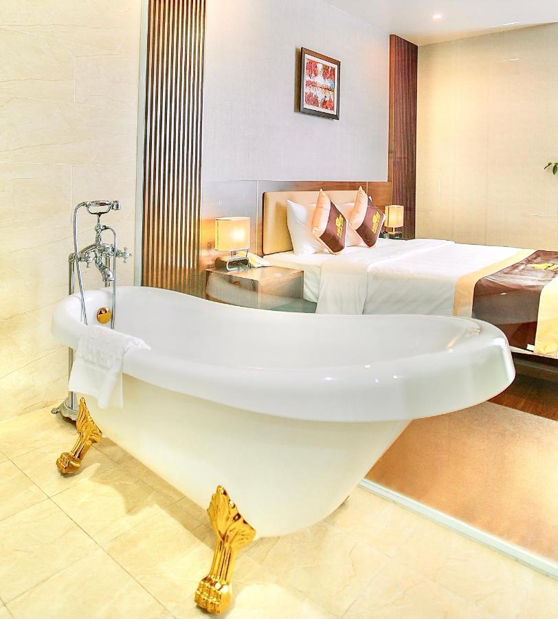 Luxury6 Hotel Mong Cai Buitenkant foto
